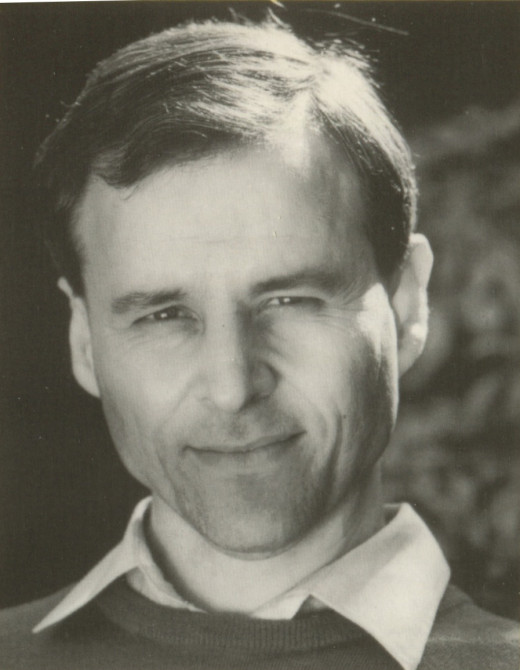 Warwick Collins