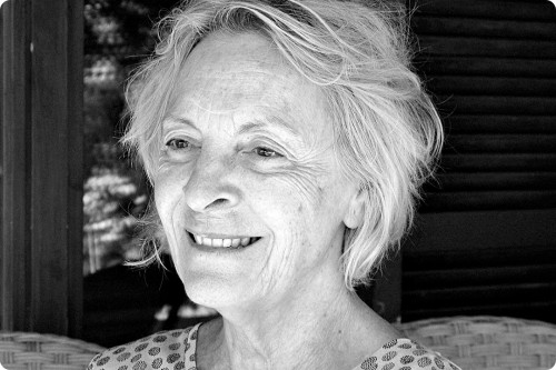 Soledad Puértolas presenta 'En el camping'