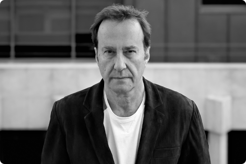 Marcos Giralt Torrente presenta 'Los ilusionistas'