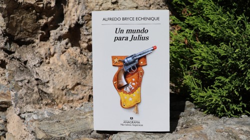 Homenaje a Alfredo Bryce Echenique